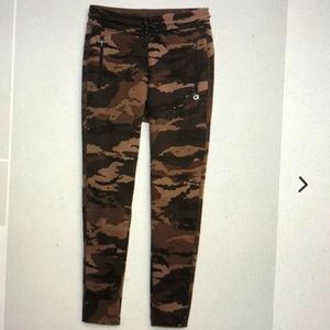 GAP FIT Boys Camo Joggers Size 14-16
